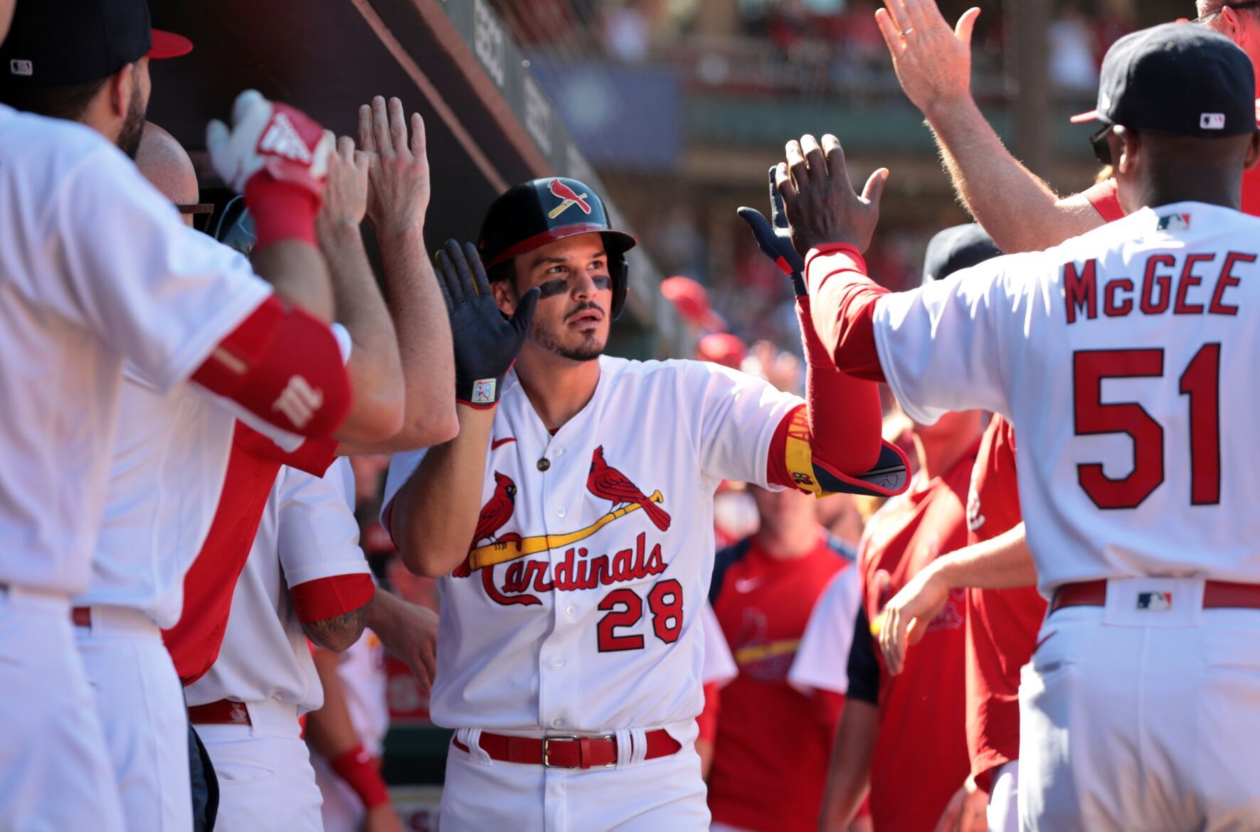 Cardinals look to split series against D-backs
